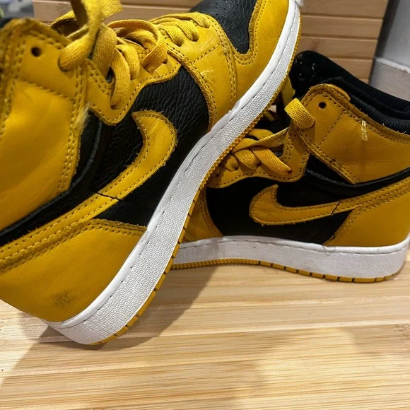 Jordan 1 mid “Taxi” size 6y - Picture 2 of 7